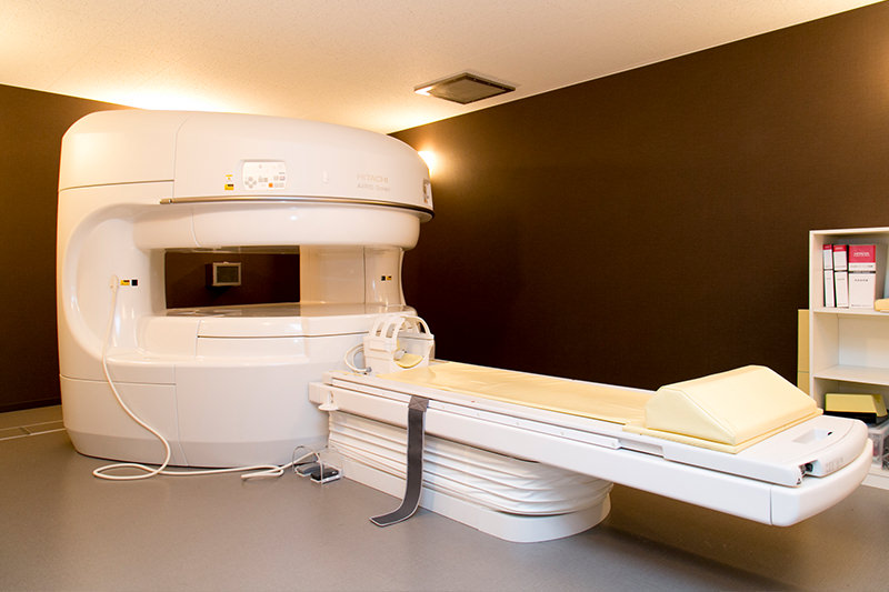 MRI装置（AIRIS Soleil）